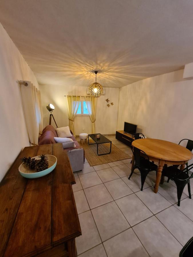 La Parenthese Villa Entrevennes Exterior photo